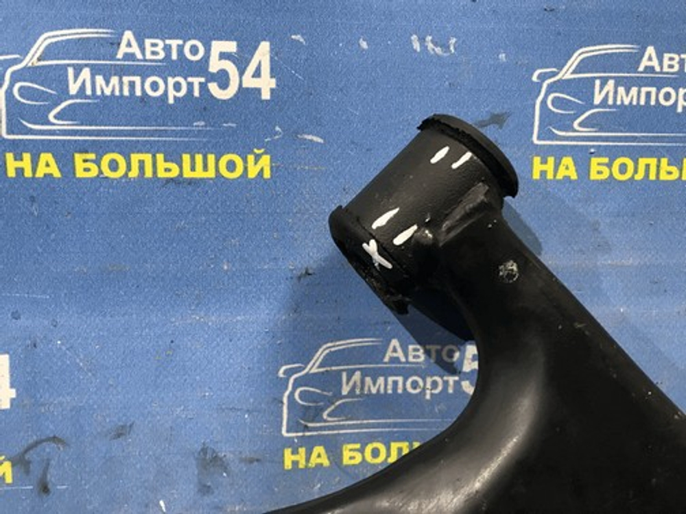 Рычаг передний правый TOYOTA VISTA 1999