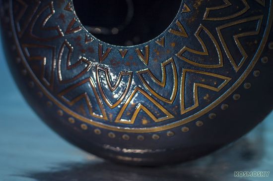 KSY.22.C.e4 Глюкофон 22см, гравировка «Ом в солнце», полукруглые лепестки, Kosmosky