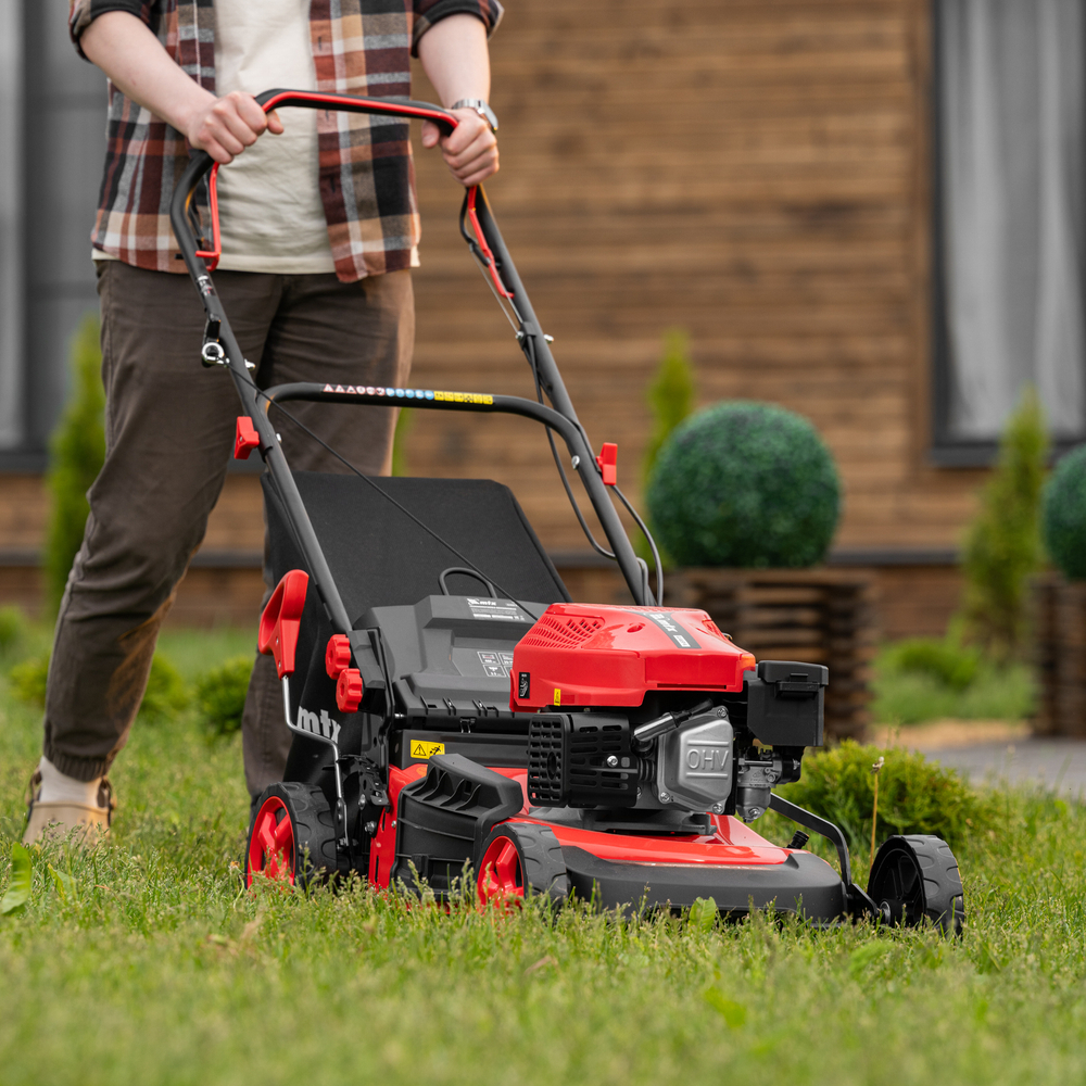 Газонокосилка бензиновая GL46SP-K, 145 см3, 46 см, привод, 50 л MTX