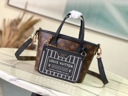 Louis Vuitton Neverfull Bandouliere Inside Out BB