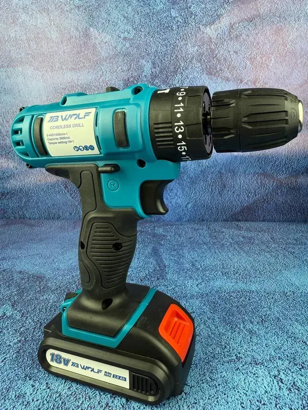 Дрель шуруповерт аккумуляторный TibWolf 18V 2 АКБ с набором инструментов 24 насадки и перчатки в наборе