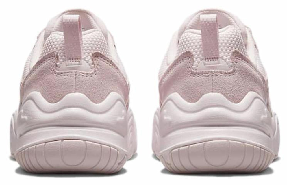 Кроссовки Nike Tech Hera (Женская размерная сетка)