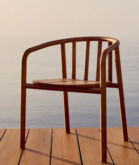 Стул Turqueta из массива тика