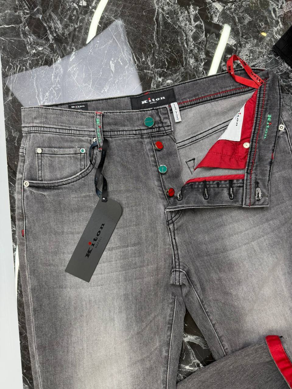 Джинсы Kiton