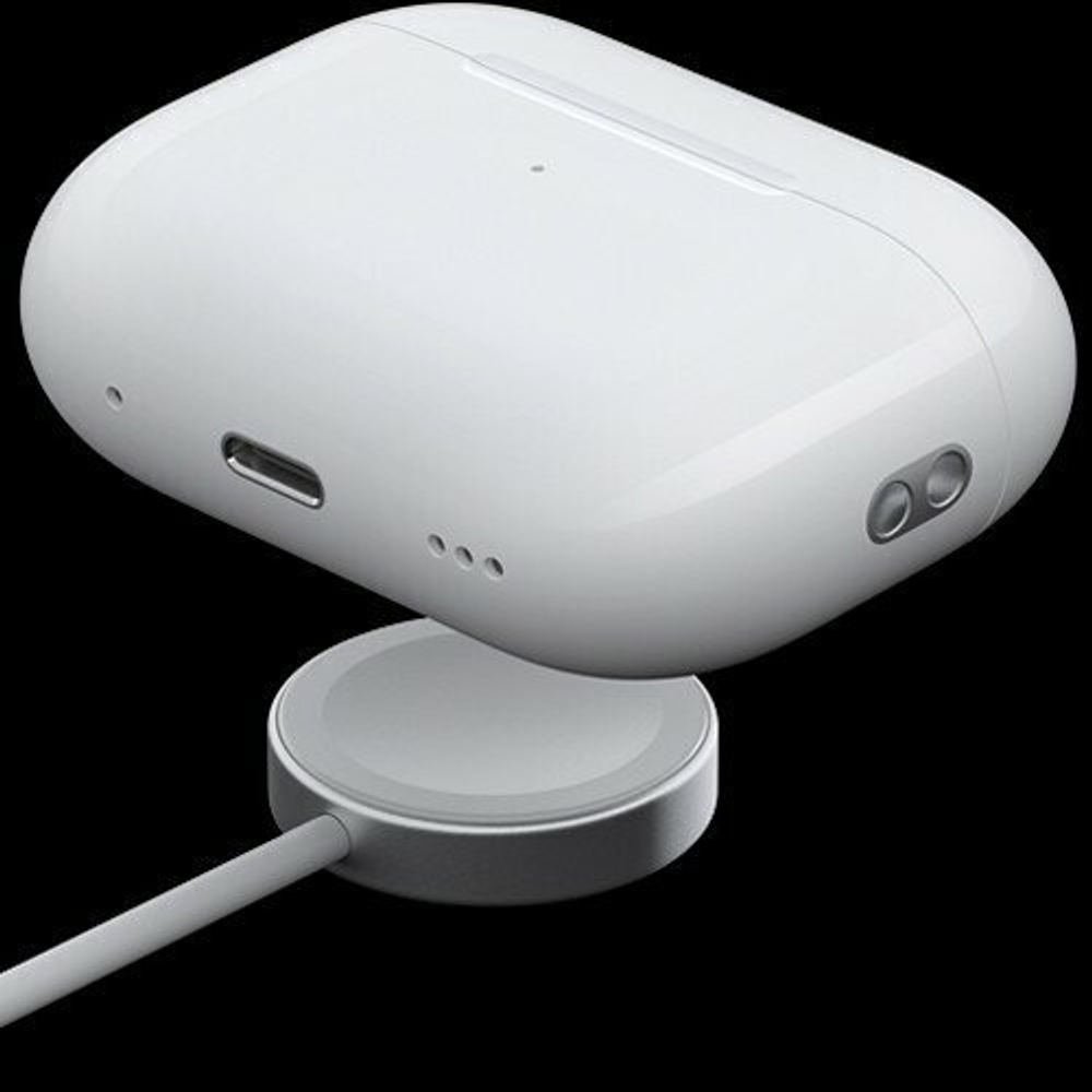 Беспроводные наушники Apple AirPods Pro 2 MagSafe Charging Case
 белый