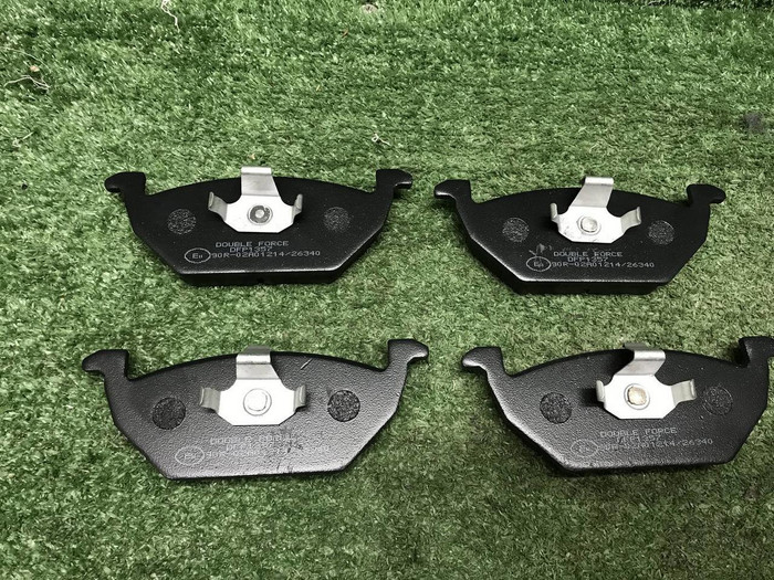 Колодки тормозные VW Golf Plus (2005-2014)