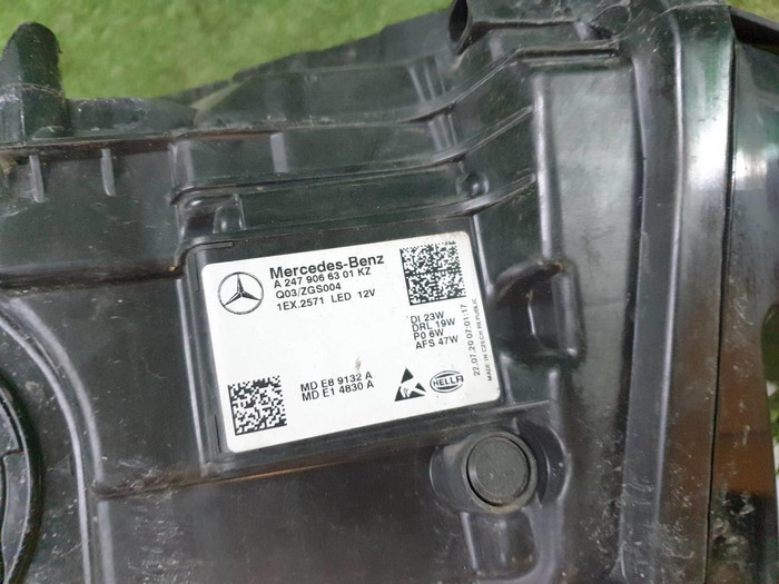 Фара левая Mercedes GLA H247 (2020-2023) LED
