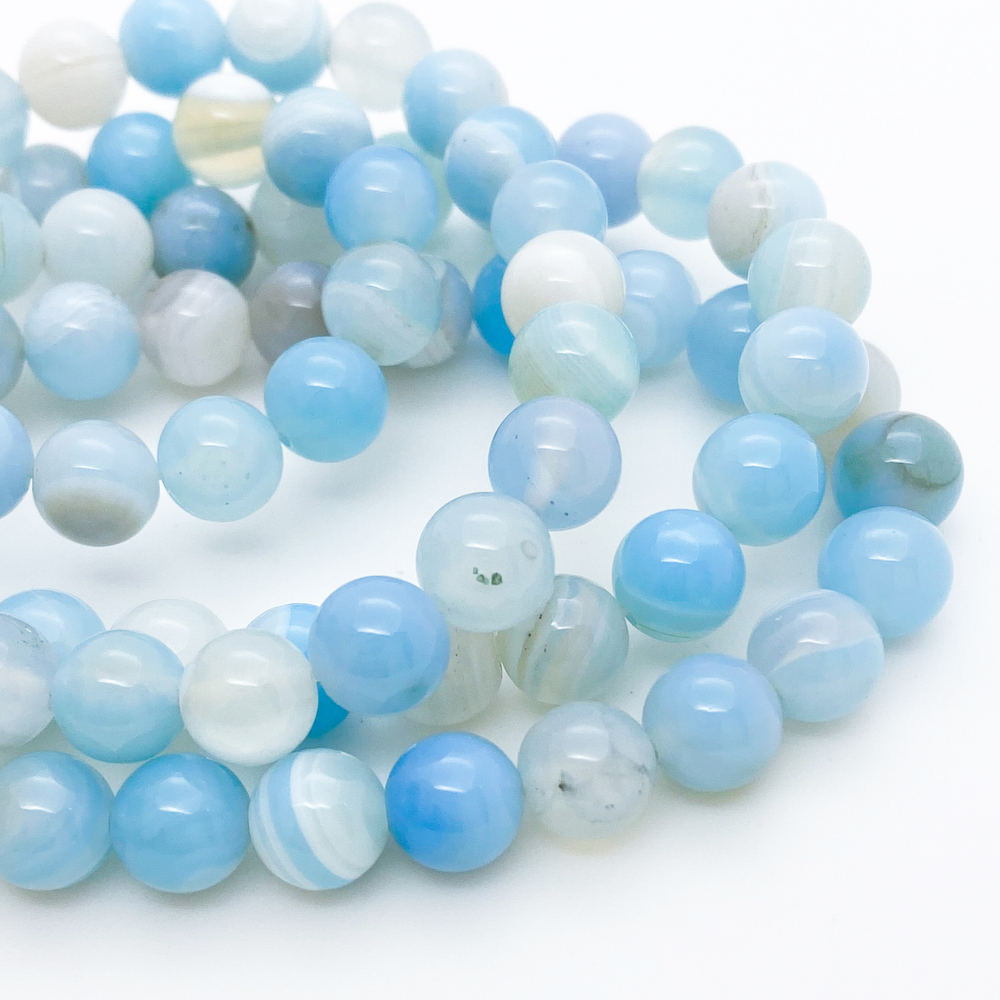 Агат тонированный голубой, диаметр 8,2-8,3 мм, цена за 22-23 шт (1/2 нити)