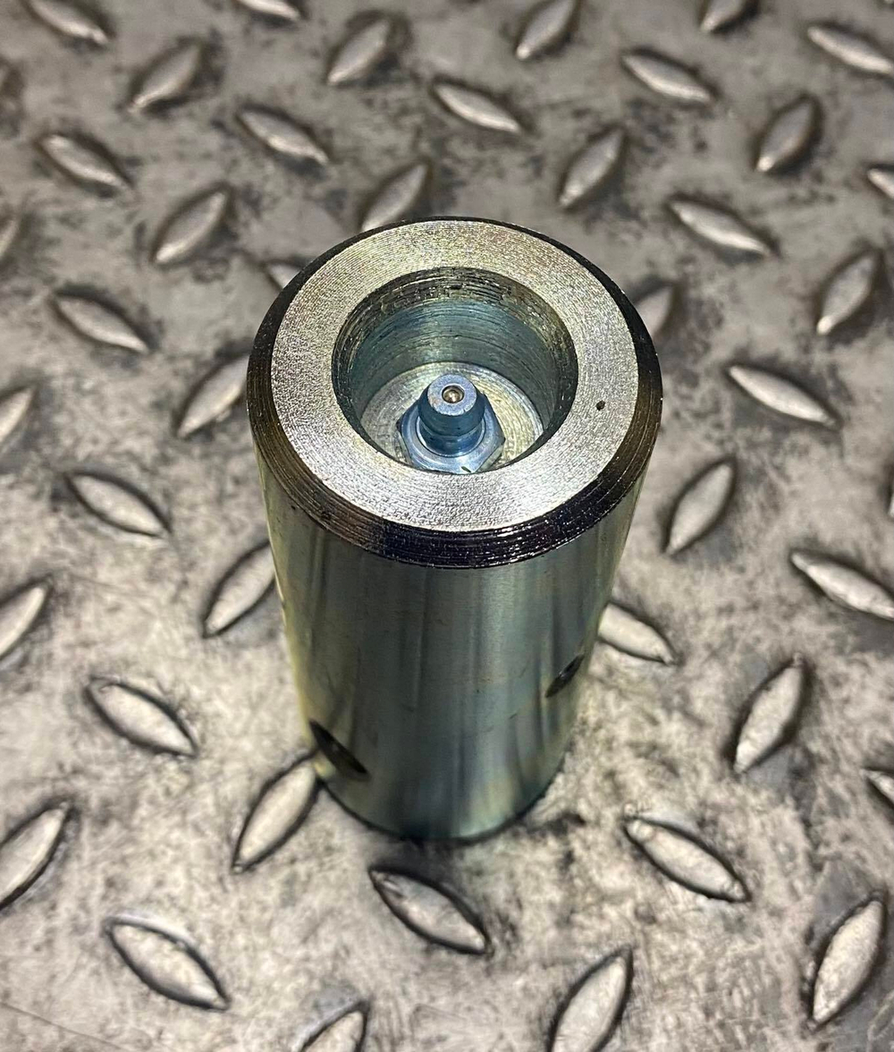 Палец 42N-833-1380