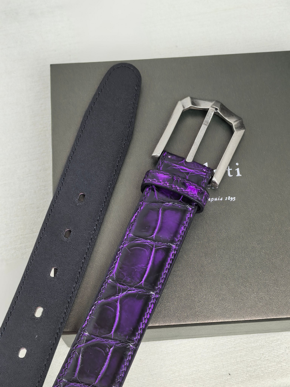 Ремень из коровьей кожи с ручной окраской