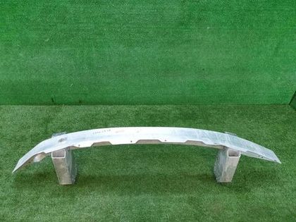 Усилитель передний BMW 3er G20 (2018-н.в.)