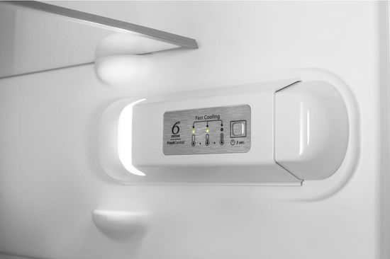 Холодильник Whirlpool BSNF 8121 W