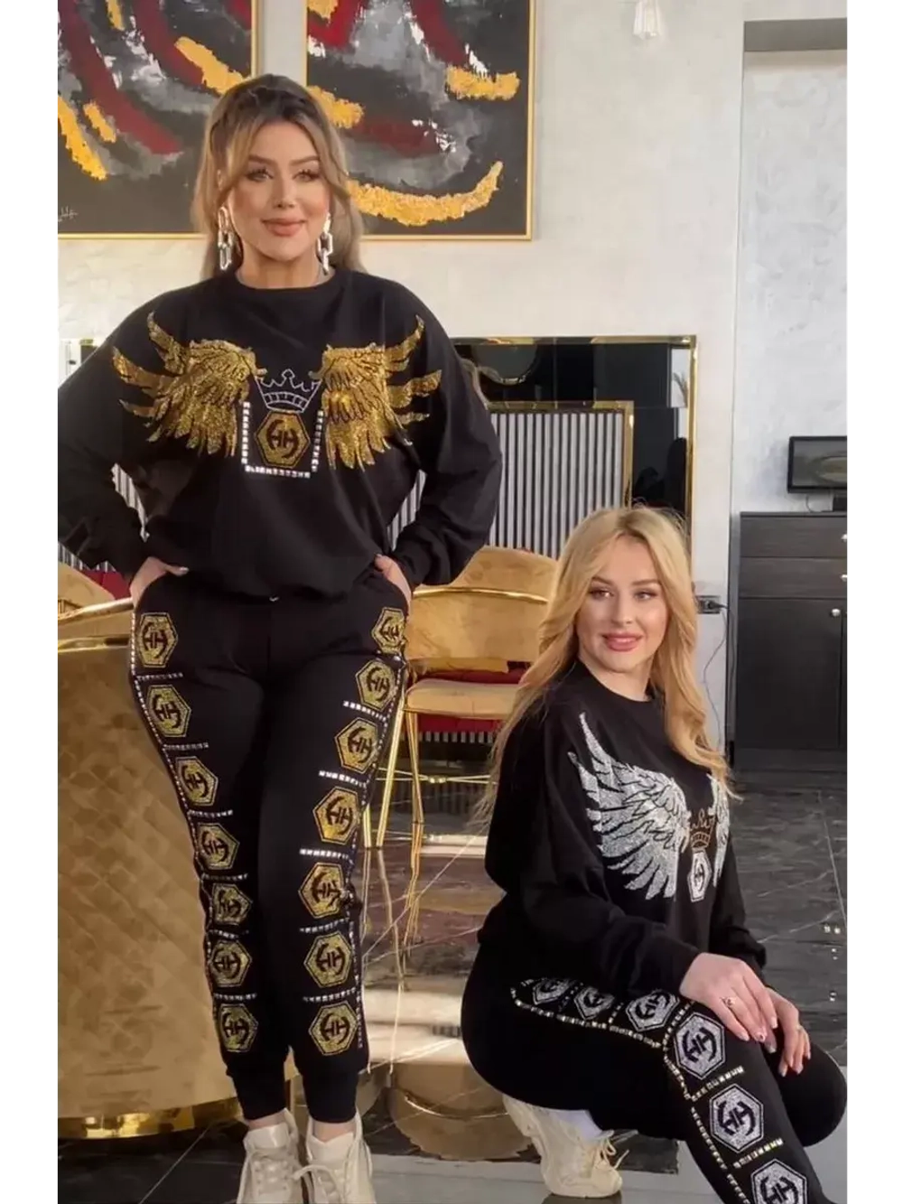 Костюм