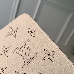 Louis Vuitton Zippy Compact Wallet