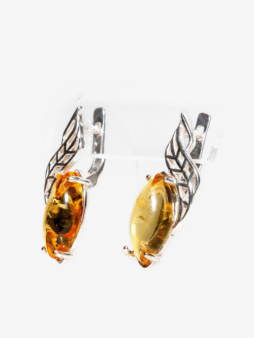 Серьги с цельным желтого янтарем