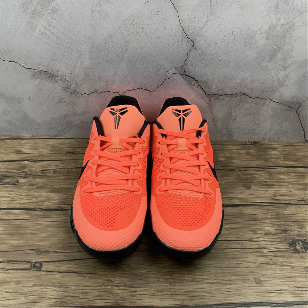 Kobe 11 em low barcelona sales