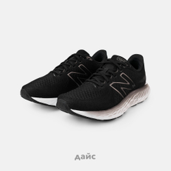 Кроссовки New Balance  Fresh Foam Evoz V3