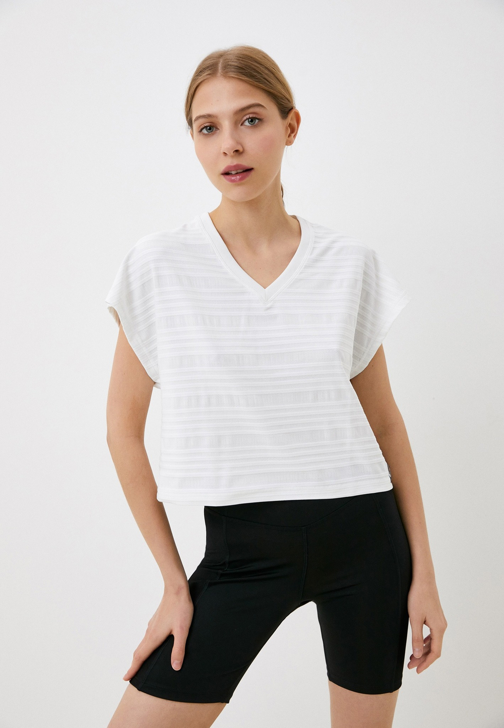 Футболка женская REEBOK PERFORATED TEE