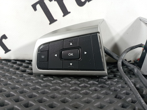 Блок кнопок на руль 2023г.