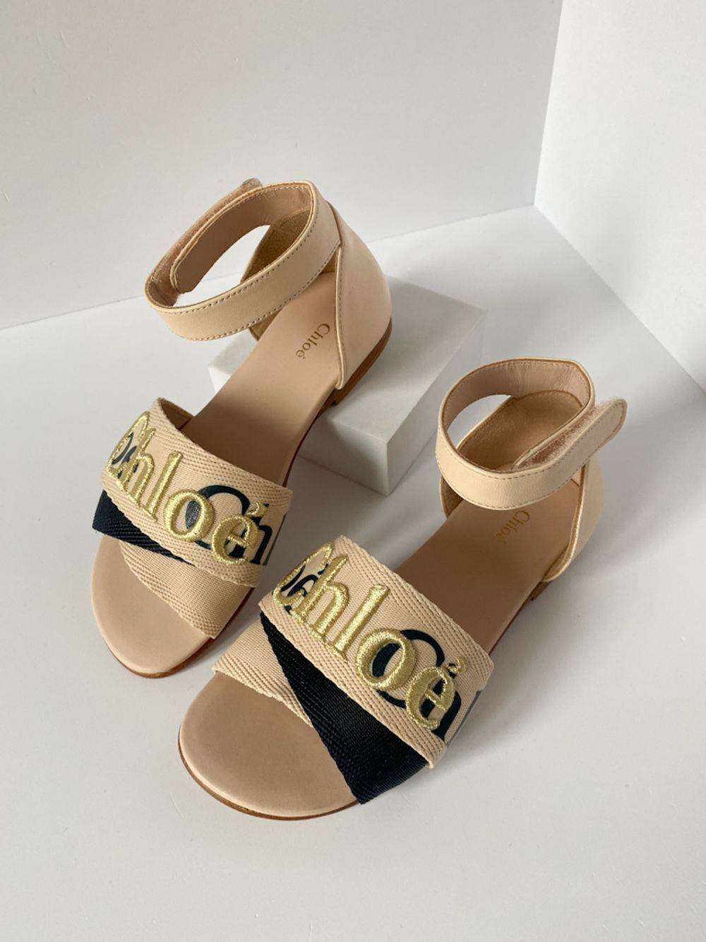 Новые босоножки Chloe, 30