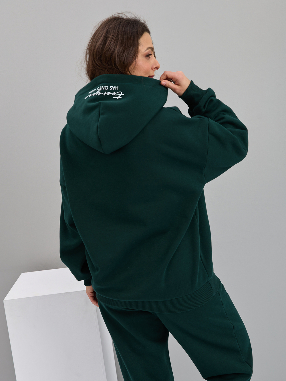 Костюм с брюками КБис-091/бутылочный-п