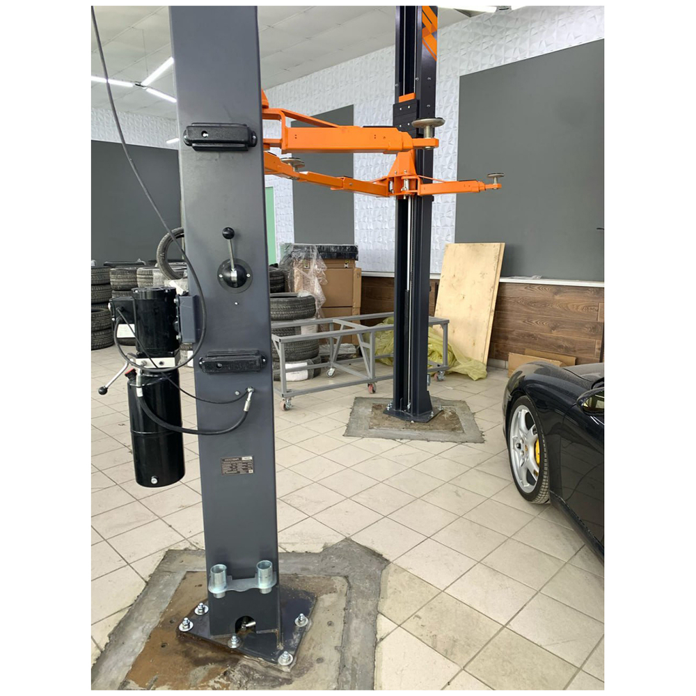 WDK-526 Подъемник двухстоечный с верхней синхронизацией 4,2 тонны, одност. разбл., 380В