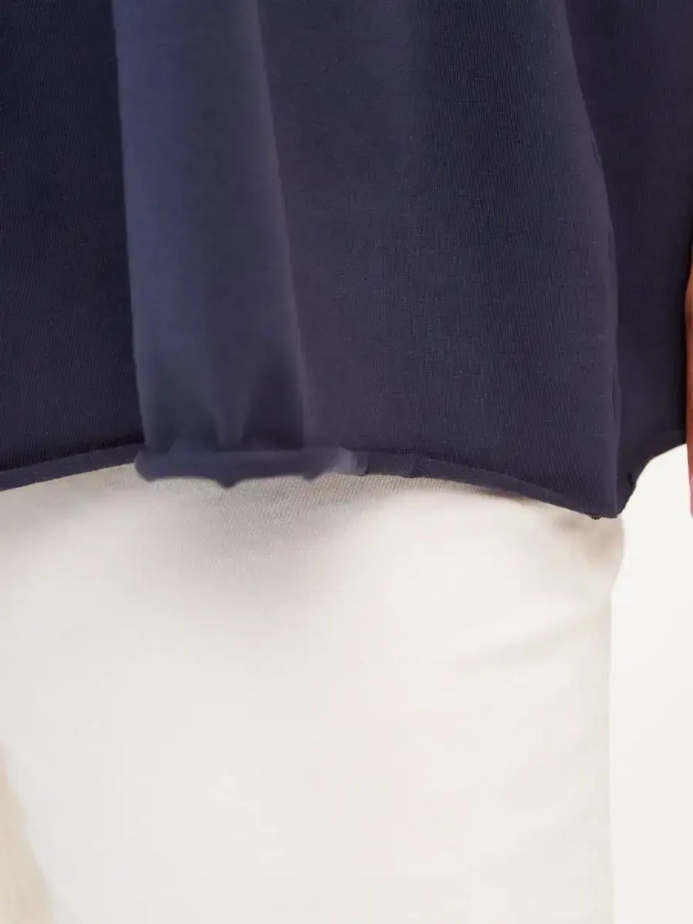 Футболка с баской оверсайз