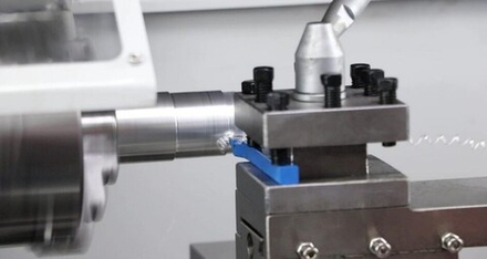 Станок токарный Visprom SPV-210x400-G 39001700