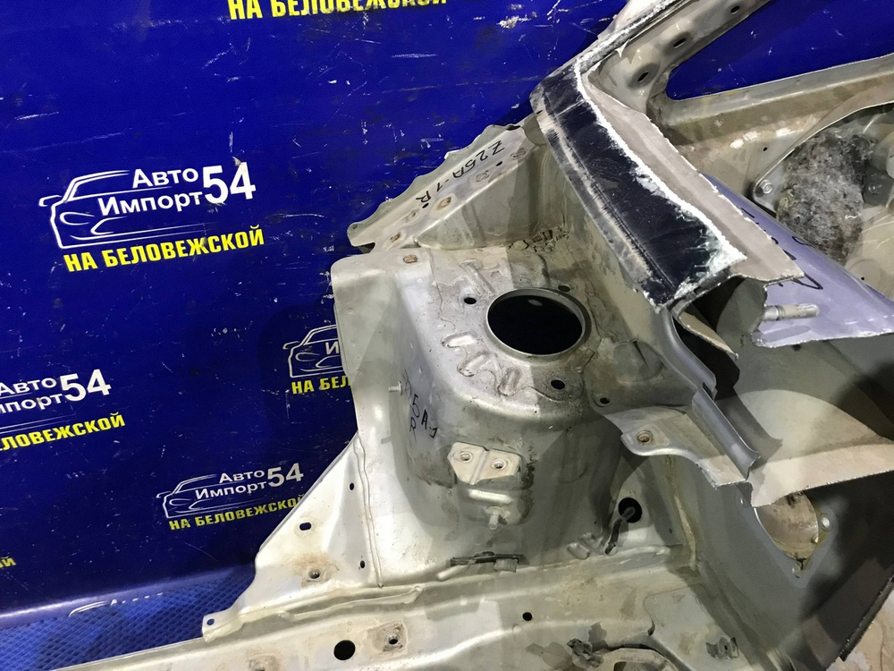 Лонжерон передний правый MITSUBISHI COLT 2003