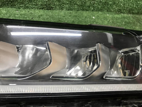 Битая Фара левая Kia K5 (2019-2023) LED