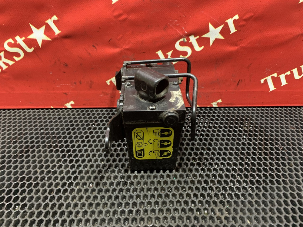 Насос подъема кабины 2021г