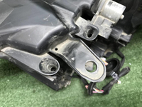 Битая Фара правая Toyota LC Prado 150 (17-нв) LED