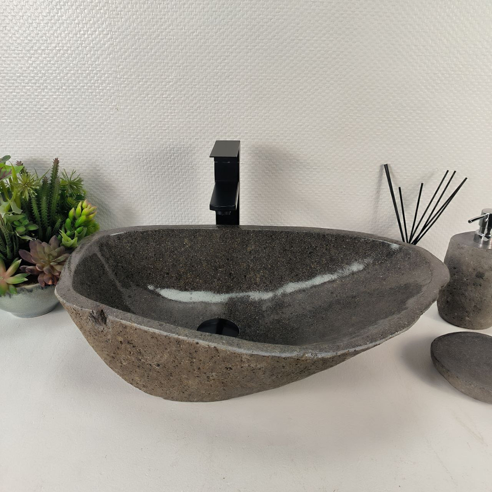 Раковина из речного камня RS-65169 58*36*15 0857