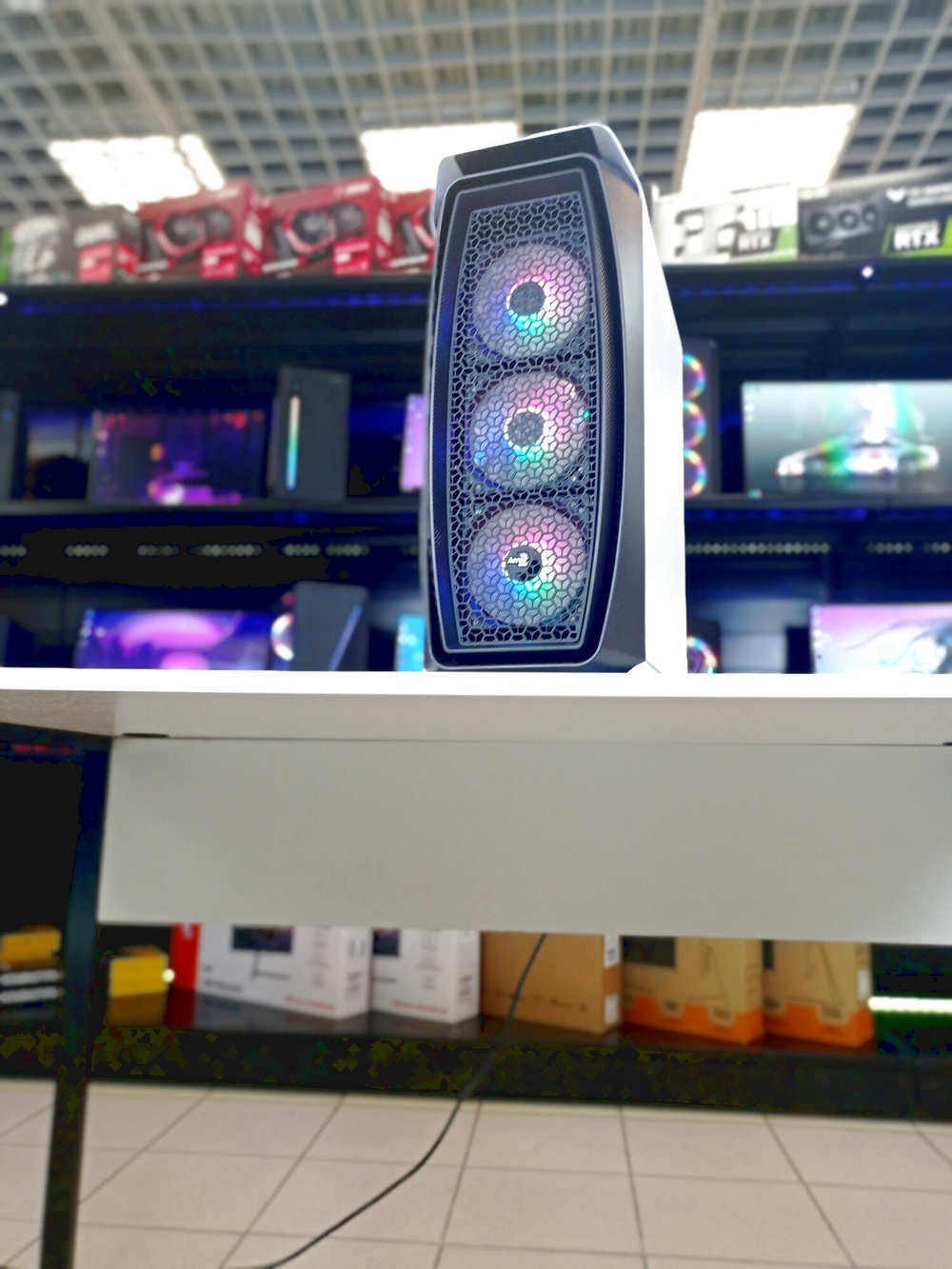 Игровой компьютер, i7-8700, ОЗУ-16GB, AMD Radeon RX580 8GB, SSD 512GB, Windows 11