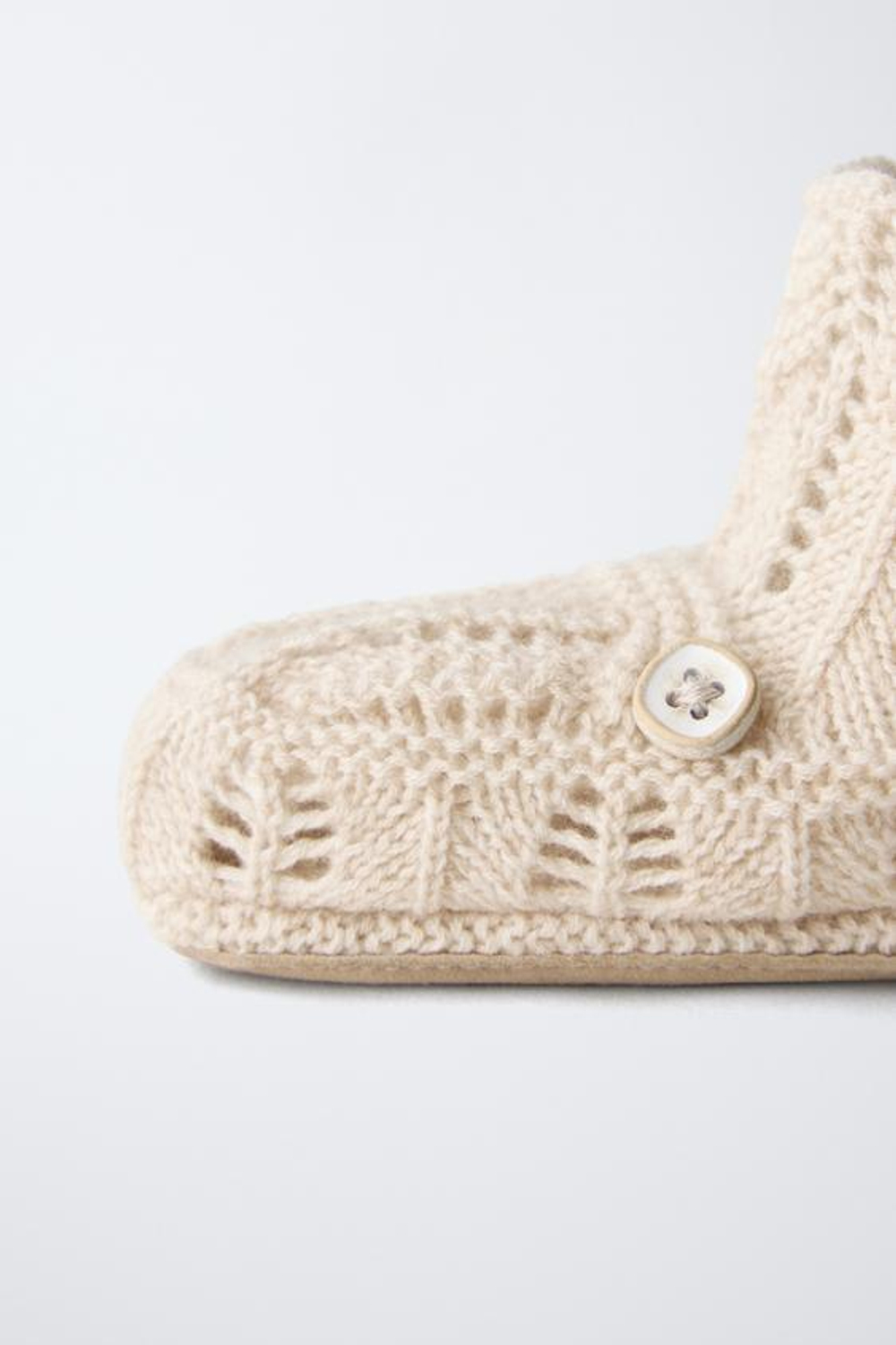 ZARA ПИНЕТКИ С ДЕТАЛЬЮ, БЕЖЕВЫЙ