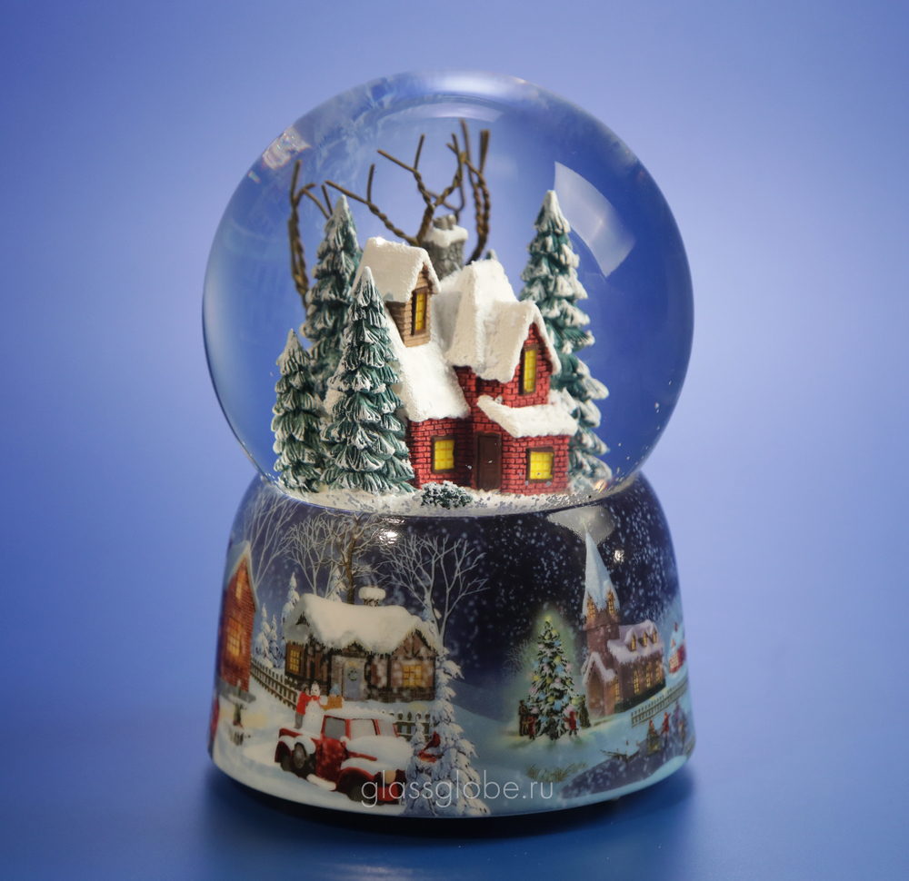 Заснеженный домик