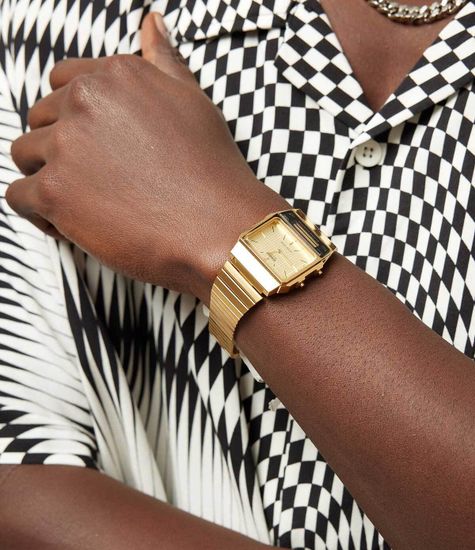 Электронные наручные часы Casio AQ-800EG-9AEF