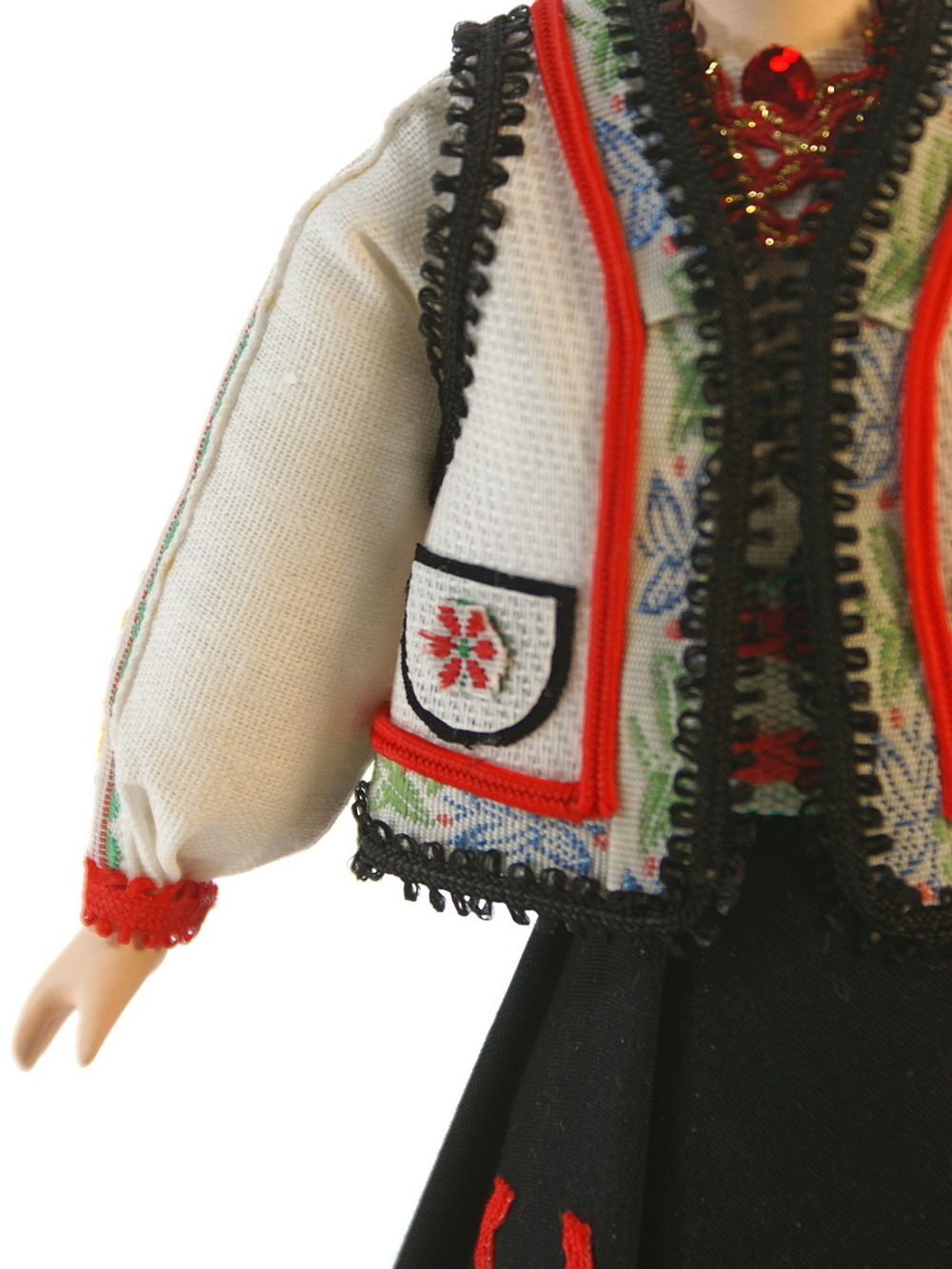 Кукла фарфоровая Молдаванка