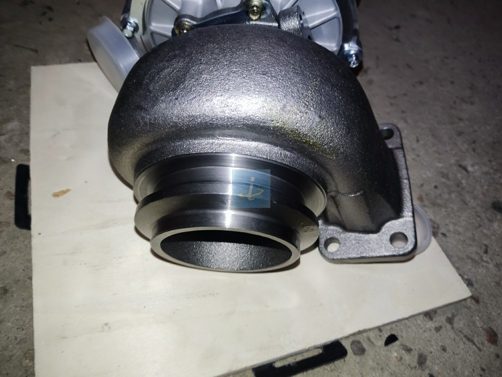 Турбокомпрессор для КАМАЗ Евро-4 (левый, под хомут) 740.60-1118013