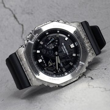 Наручные часы Casio GM-2100GC-1A