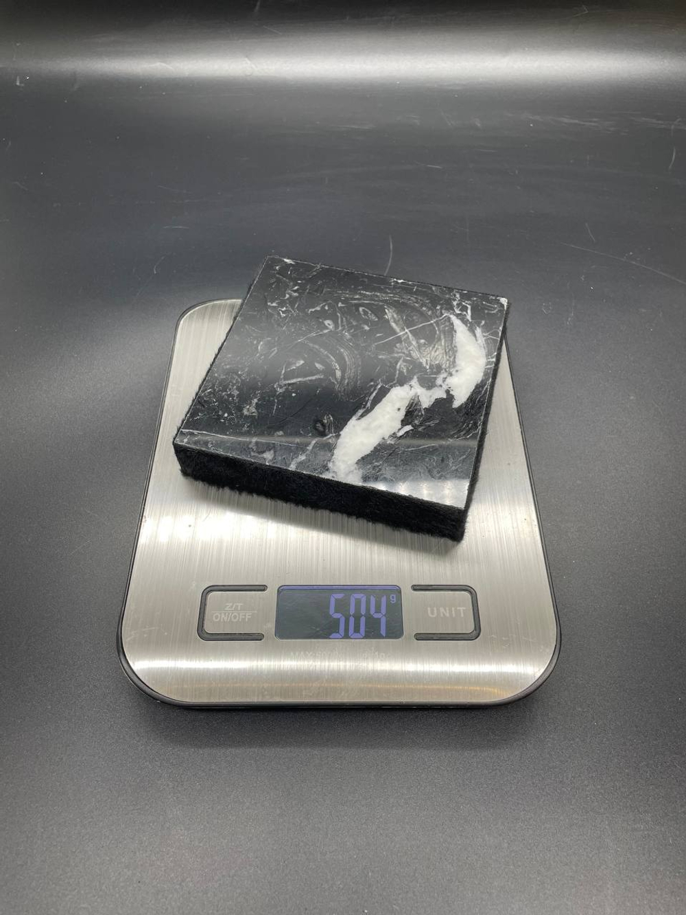 Подставка каменная черная