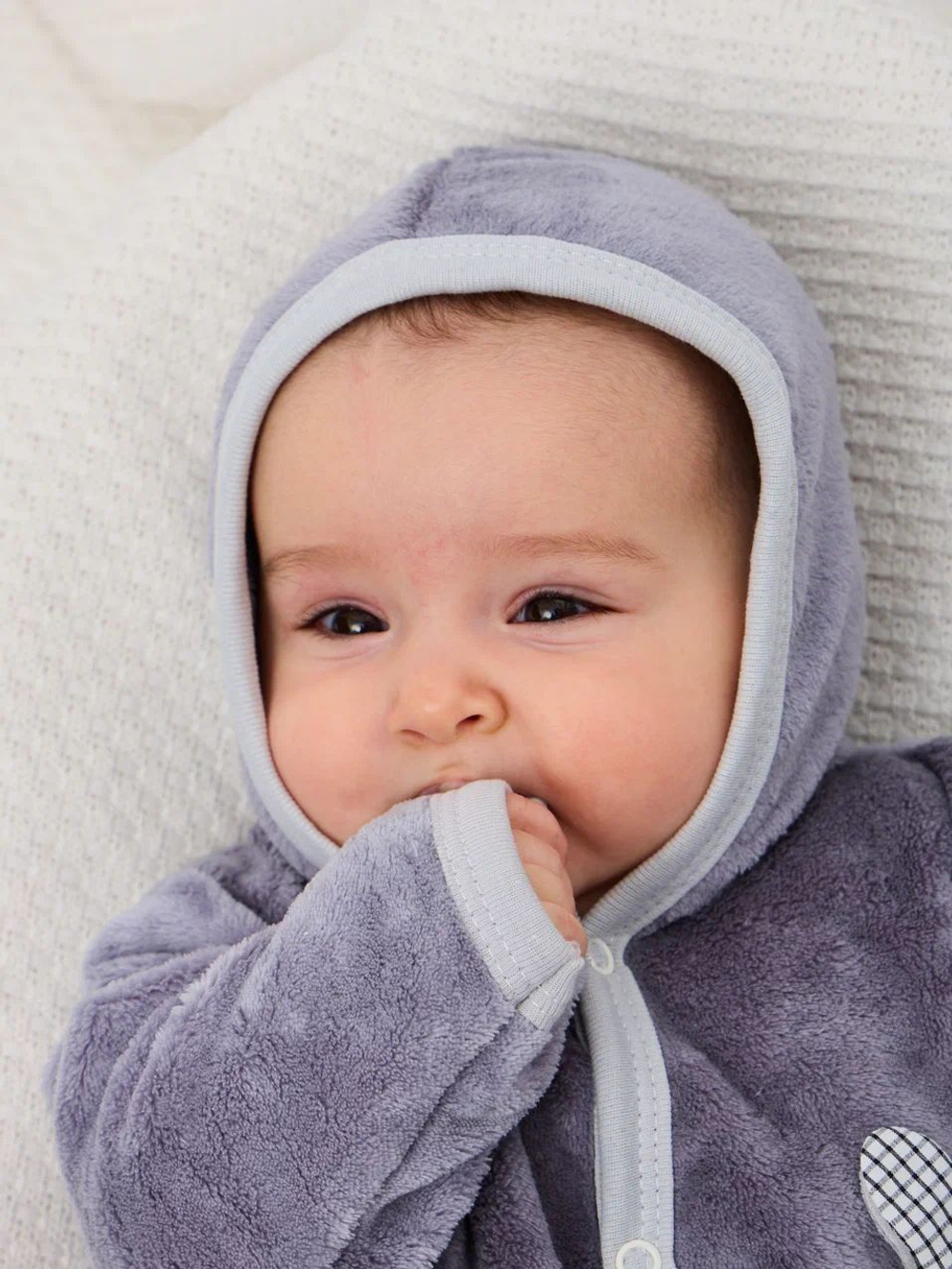 Комбинезон для малышей. Комбинезон для новорожденных