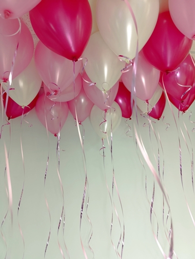 25 шаров под потолок