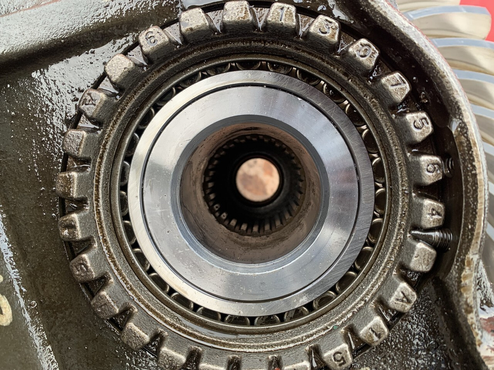 Редуктор заднего моста R780 2.92 2018г.