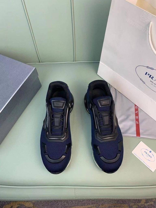 Кроссовки Prada