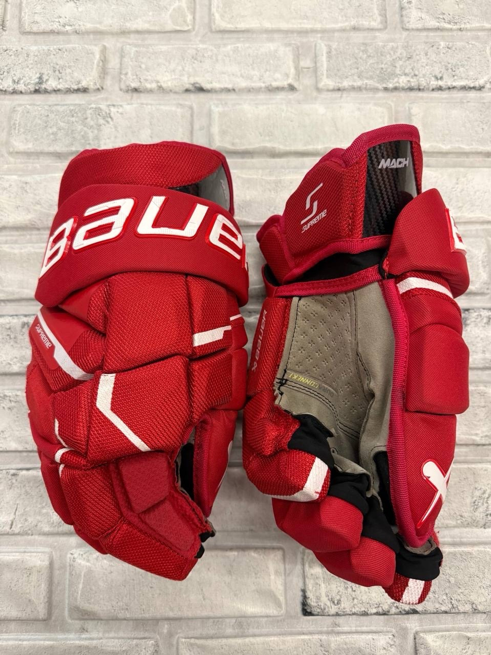 Bauer supreme mach 14”