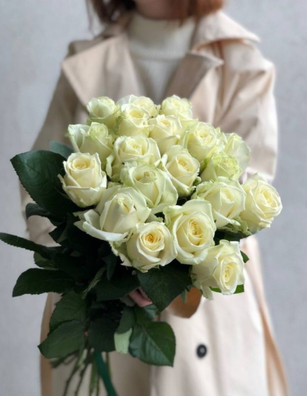 Букет из 19 голландских роз 70 см (цвет роз на выбор) #2049