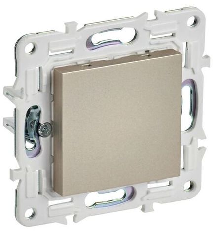 Заглушка с суппортом SKANDY SK-C01Sh шампань IEK SK-PL10-K37