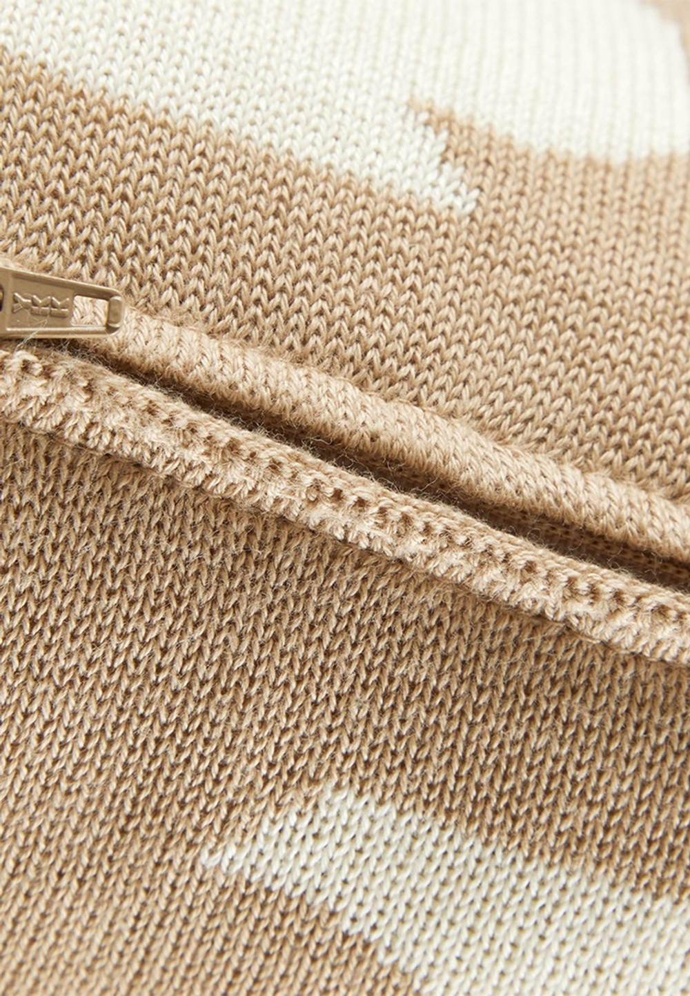 Наволочка Kenzo Hanadot Beige (45 x 45 см)