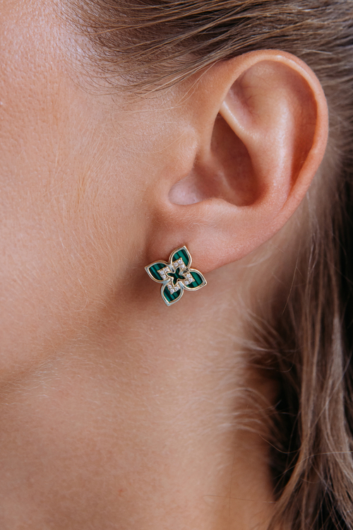 Серьги "TRUE FLOWERS" в зололочении с малахитом